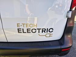 2024 Renault
                Kangoo E-Tech L1 EV45