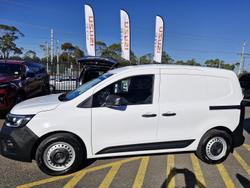 2024 Renault
                Kangoo E-Tech L1 EV45