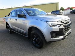 2025 Isuzu
D-MAX X-RIDER