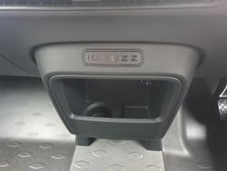 2025 Volkswagen ID. Buzz Cargo BEV550