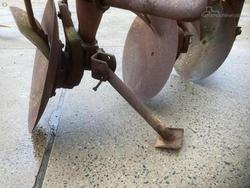 Massey Ferguson 3 Disc Plough