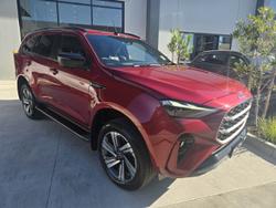 2025 Isuzu
MU-X LS-T