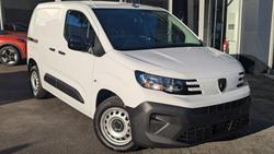 2024 Peugeot
Partner Pro