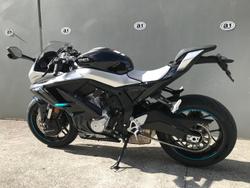 2025 CFMOTO
675SR-R