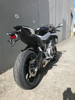2025 CFMOTO
675SR-R