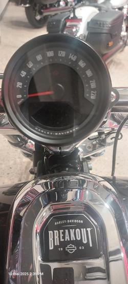 2025 Harley-Davidson Breakout 117 (FXBR) Softail Black