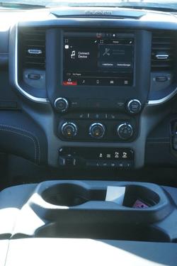 2024 RAM
1500 Big Horn