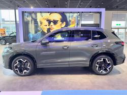 2025 Volkswagen Tiguan 150TSI R-Line