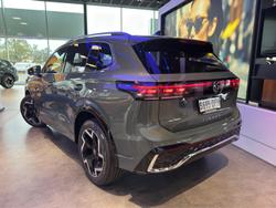 2025 Volkswagen Tiguan 150TSI R-Line