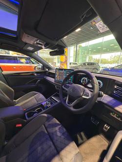 2025 Volkswagen Tiguan 150TSI R-Line