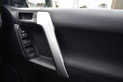 2023 Toyota Landcruiser Prado GX GDJ150R 4X4 Dual Range White
