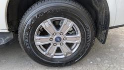 2024 Ford
Everest Ambiente