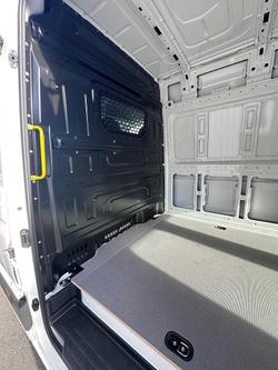 2025 Volkswagen
                Crafter 35 TDI410