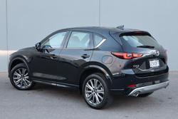 2025 Mazda
                CX-5 G25 Akera