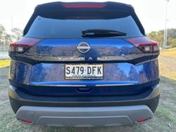 2022 Nissan
X-TRAIL ST-L