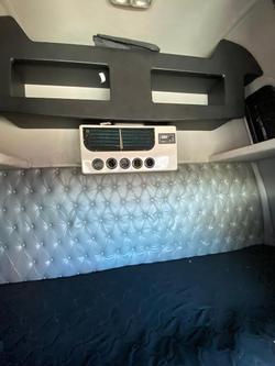 2017 Western Star 5800 Series