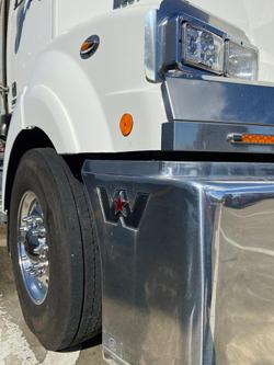 2017 Western Star 5800 Series White