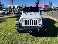 2013 Jeep
Wrangler Unlimited Sport