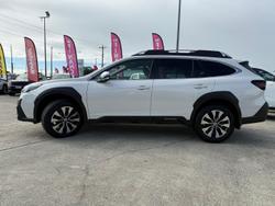 2022 Subaru Outback AWD Touring XT 6GEN MY23 AWD Crystal White