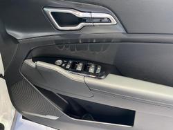 2025 Kia
Sportage SX