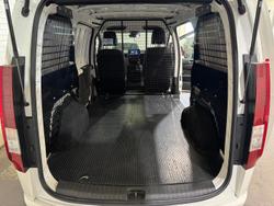 2022 Hyundai STARIA LOAD US4.V1 MY22 Creamy White