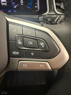 2025 Volkswagen
T-Roc 110TSI Style