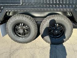 2025 JB Caravans Dirt Road Xtreme 22' Family Bunk