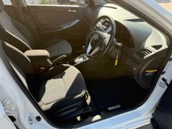 2014 Hyundai
Accent Elite