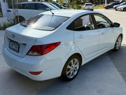 2014 Hyundai
Accent Elite