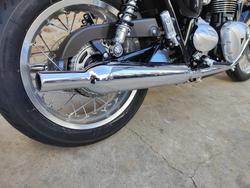 2025 TRIUMPH BONNEVILLE T120 ROAD JET BLACK