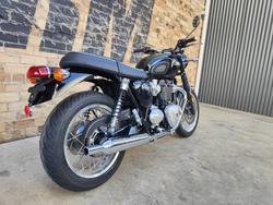 2025 TRIUMPH BONNEVILLE T120 ROAD JET BLACK