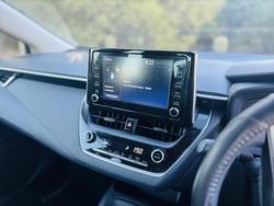 2021 Toyota
Corolla Ascent Sport Hybrid