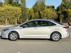 2021 Toyota
Corolla Ascent Sport Hybrid