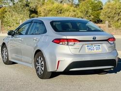 2021 Toyota
Corolla Ascent Sport Hybrid