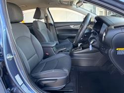 2020 Kia
Cerato S