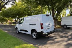 2025 Peugeot Partner Pro