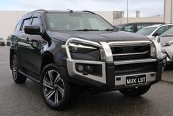 2025 Isuzu
MU-X LS-T