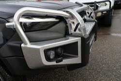 2025 Isuzu
MU-X LS-T