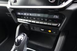 2025 Isuzu
MU-X LS-T
