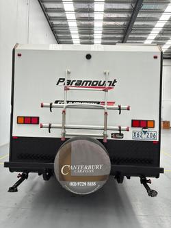 2016 Paramount Commander