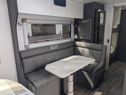 2025 Millard Mflow 21Ft6 Cd L-Lounge Double Bunks