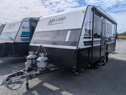 Millard Mflow 17FT6 CD L-Lounge