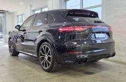 2021 Porsche Cayenne GTS