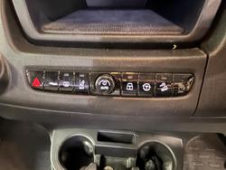 2024 Avan Ovation M7