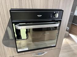 2024 Avan Ovation M7