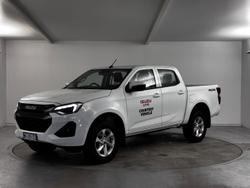 2024 Isuzu
D-MAX LS-M