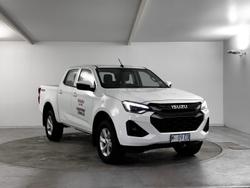2024 Isuzu
D-MAX LS-M