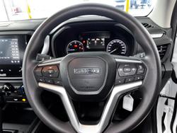 2024 Isuzu
D-MAX LS-M