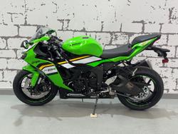 2025 Kawasaki Ninja ZX-6R ABS (636) KRT Edition Ninja Green