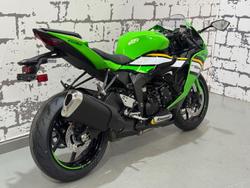 2025 Kawasaki Ninja ZX-6R ABS (636) KRT Edition Ninja Green